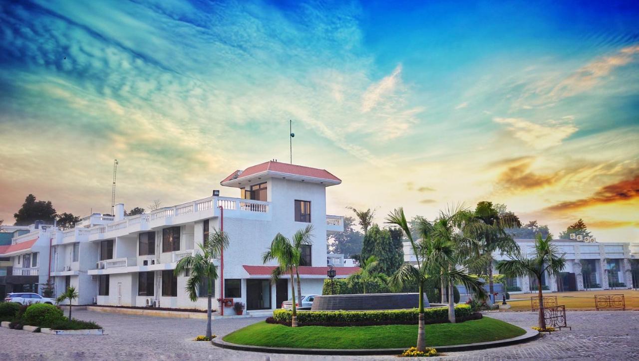 Spara Boutique Resort New Delhi Exterior foto